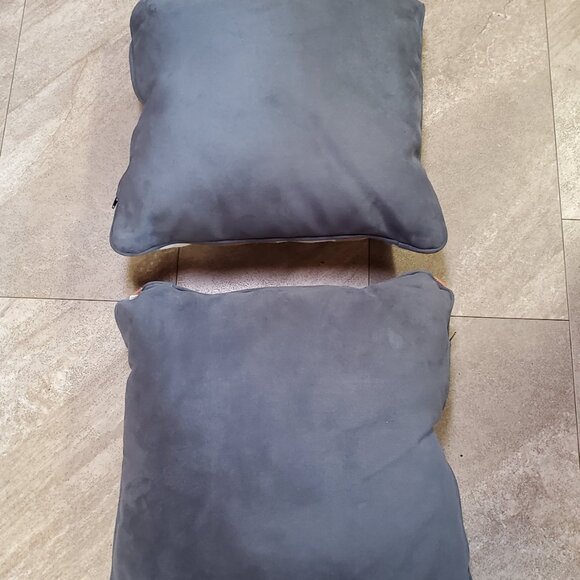 Throw Pillows Set of 2 - Picture 3 of 4